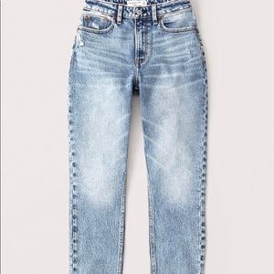 NWT Abercrombie Mom Jeans